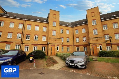 View Full Details for Kidman Close, Gidea Park, RM2