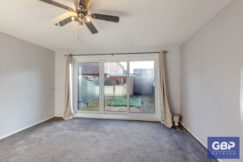 Images for Hitchin Close, Romford, RM3